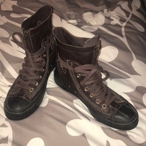 Brown converse leather boots